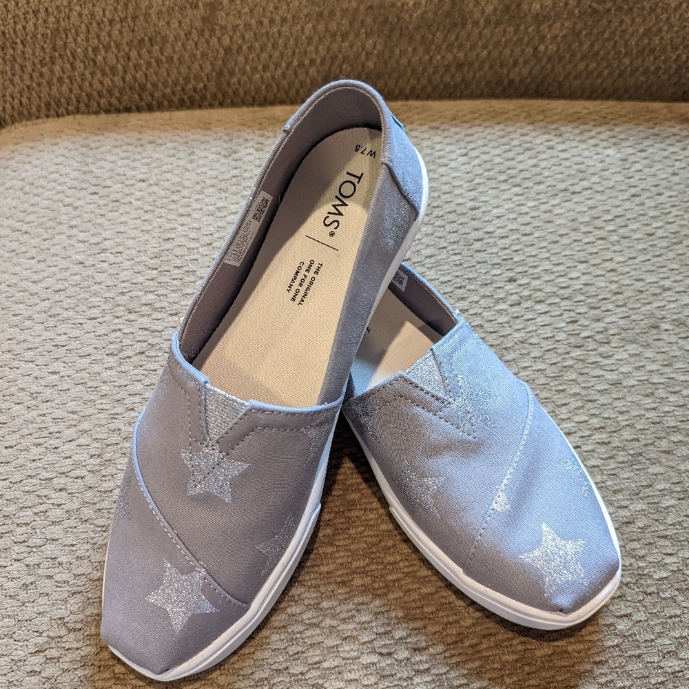 Toms